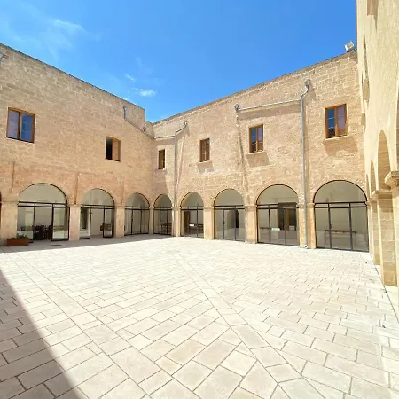 Hotel Casa Della Convivialita Alessano